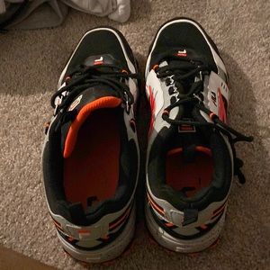 Nice comfy shoes to slip on for the day size 9 men shoes